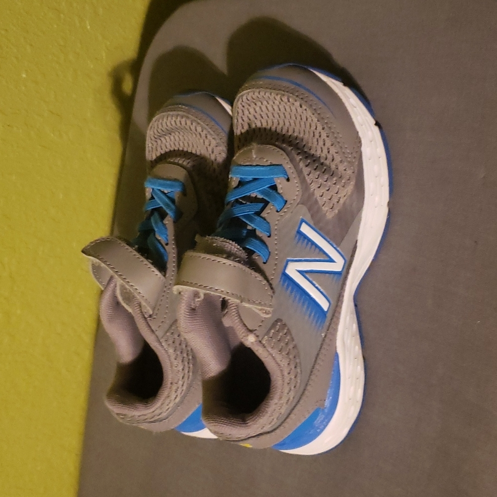Boys Size 12.5 New Balance Sneakers